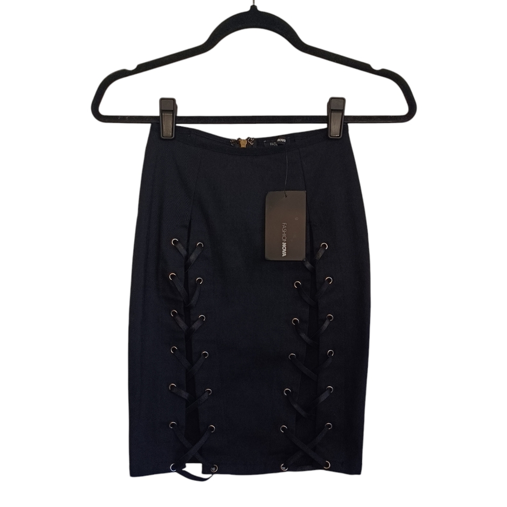 FASHION NOVA Lace Up Bandage Stretchy Black Pencil Skirt Large NWT